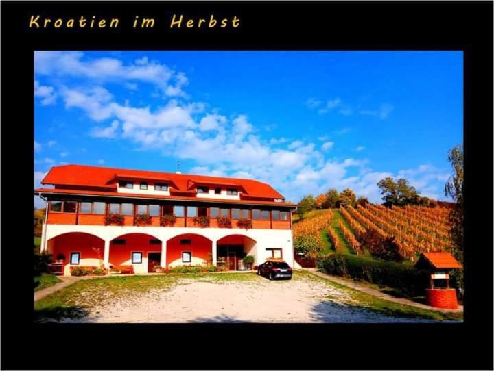 Klet Jana Jastrebarsko Exterior foto