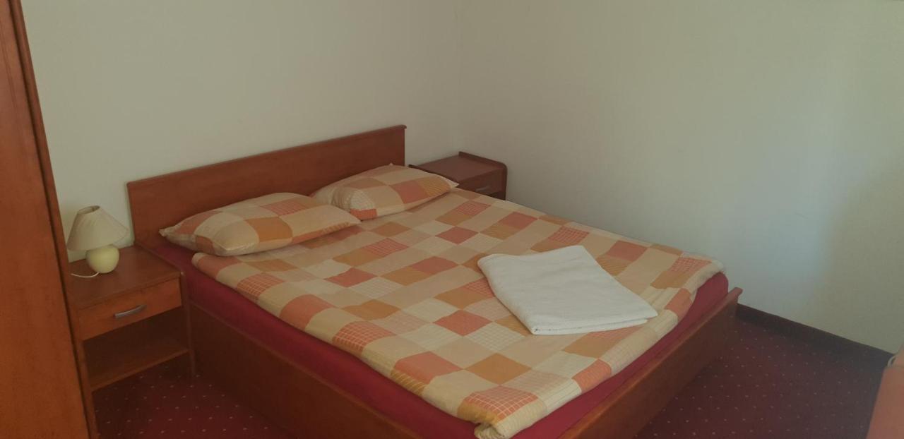 Klet Jana Jastrebarsko Exterior foto